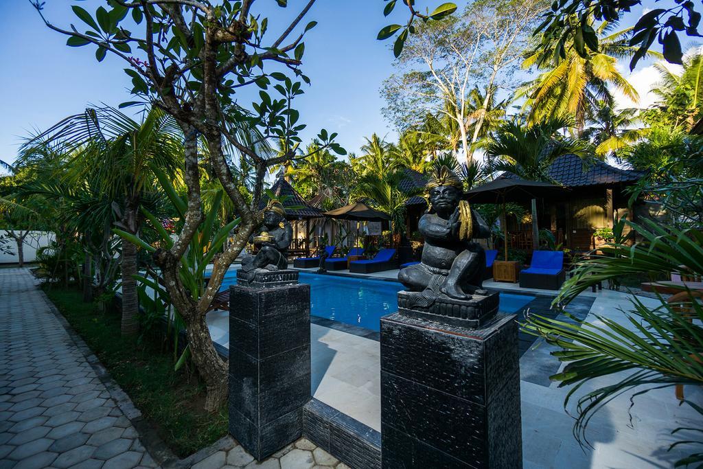 Lembongan D'Licks Villa Exterior photo