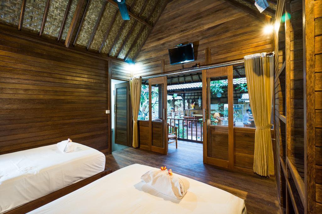 Lembongan D'Licks Villa Exterior photo
