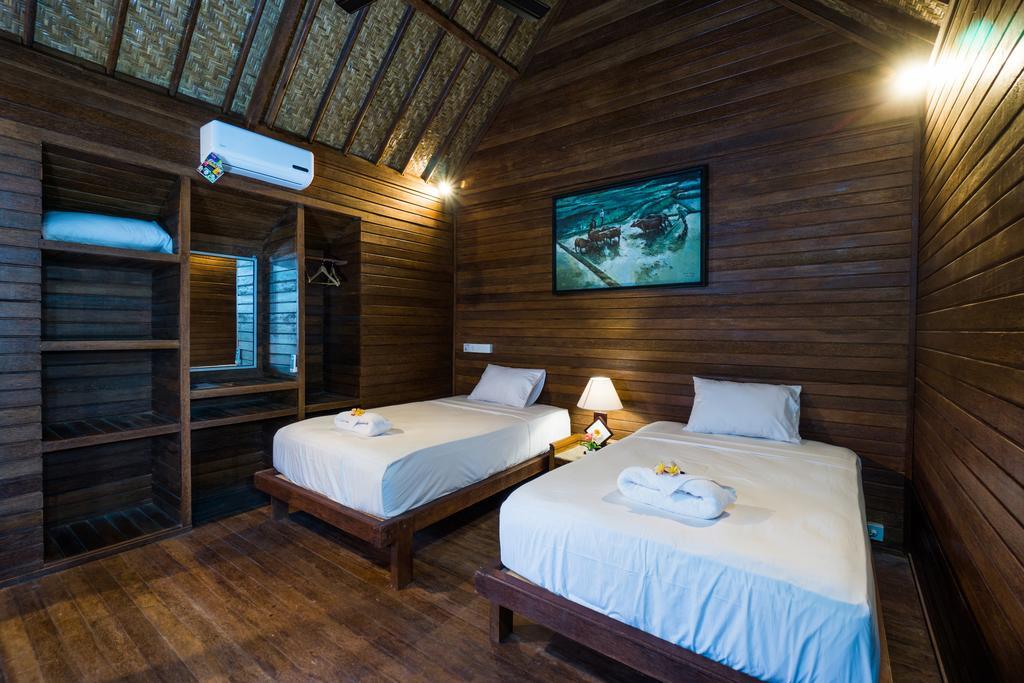 Lembongan D'Licks Villa Exterior photo