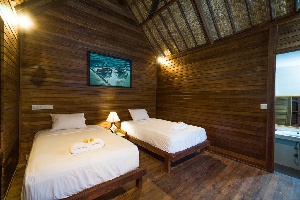 Lembongan D'Licks Villa Exterior photo